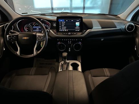 Used 2024 Chevrolet Blazer LT AWD/4WD image 9