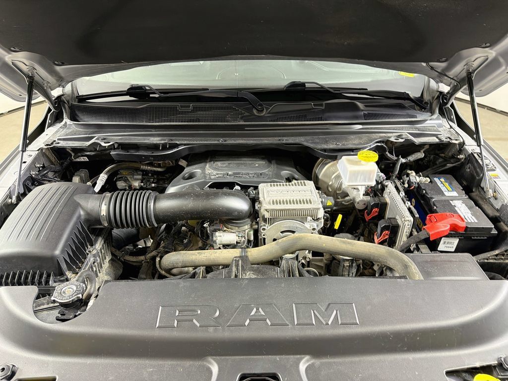 Used 2022 RAM 1500 Laramie AWD/4WD image 27