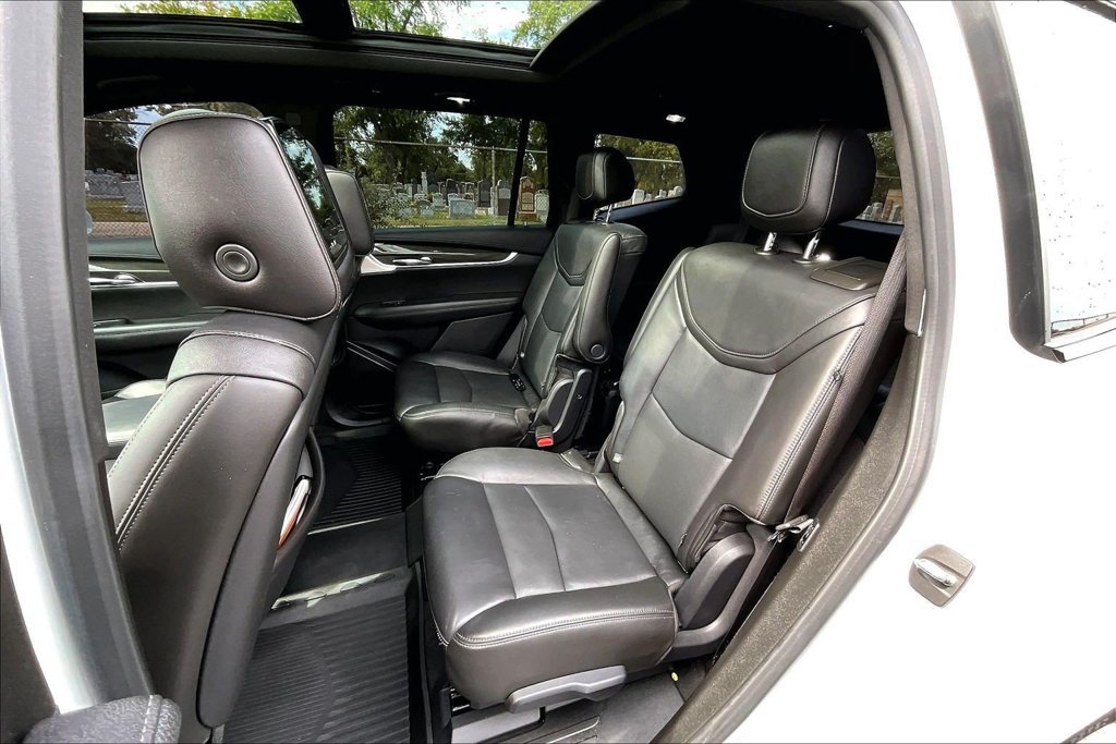 Used 2020 Cadillac XT6 Sport AWD/4WD image 25