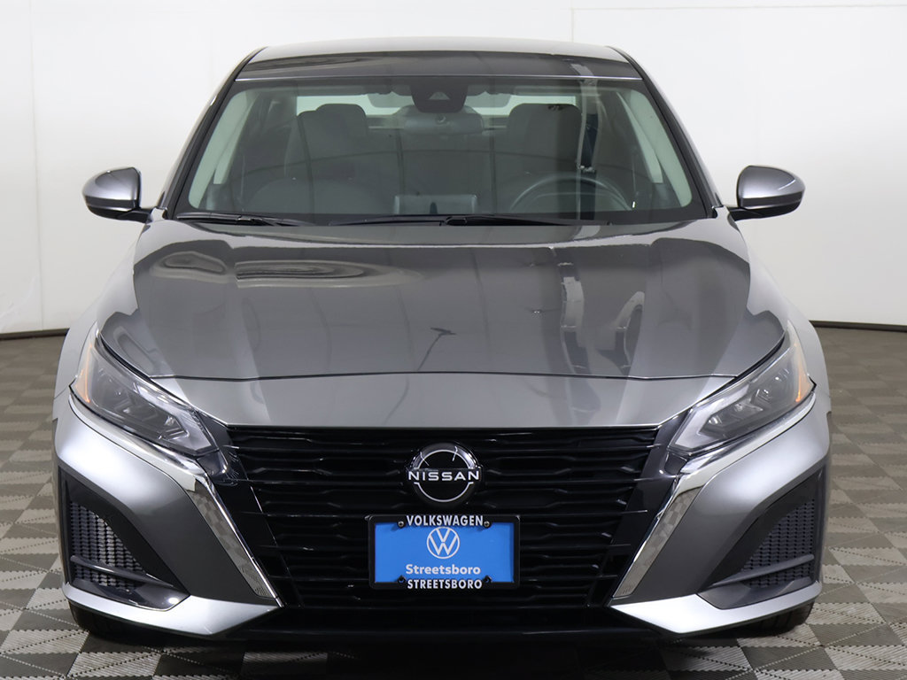 Used 2023 Nissan Altima 2.5 SV AWD/4WD image 8