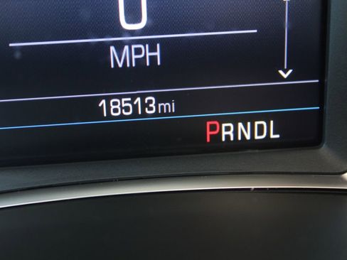 Used 2023 Chevrolet Equinox LT FWD image 18