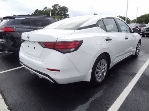 Used 2024 Nissan Sentra S FWD image 5