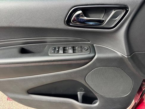 Used 2023 Dodge Durango GT image 22