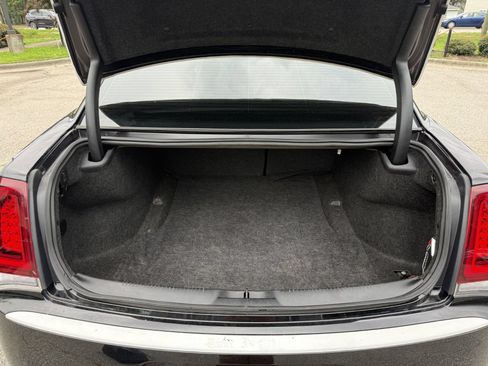 Used 2022 Chrysler 300 S RWD image 19