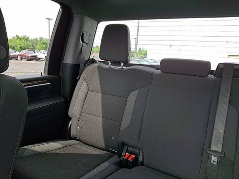 Used 2025 Chevrolet Silverado 2500 LT w/ Convenience Package AWD/4WD image 18