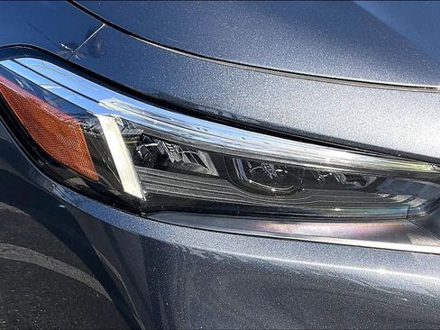 Used 2022 Honda Civic Sport image 27