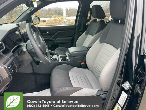 Used 2024 Toyota Tacoma TRD Off-Road image 15