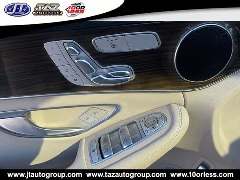 Used 2019 Mercedes-Benz C 300 Sedan image 13