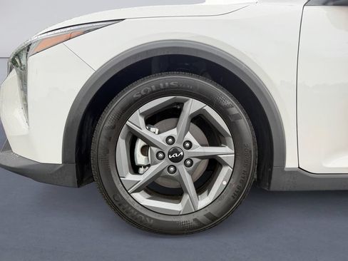 Used 2025 Kia K4 FWD image 9