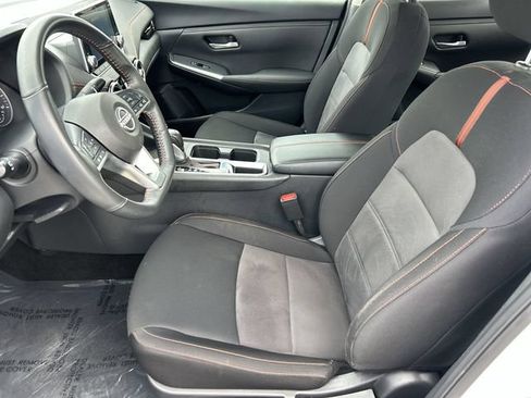 Used 2024 Nissan Sentra SR FWD image 18