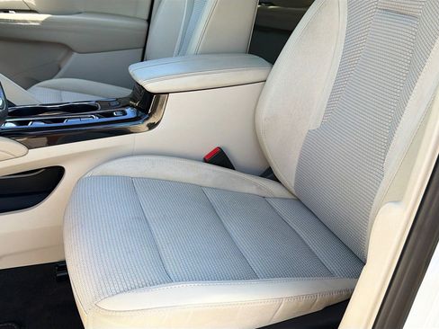 Used 2023 Buick Envision Preferred FWD image 30