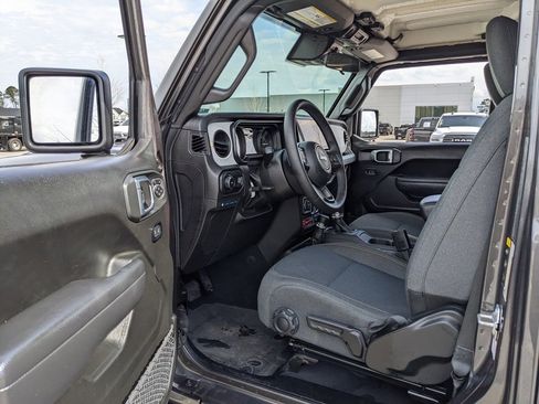 Used 2025 Jeep Wrangler Unlimited Sport S 4xe image 34