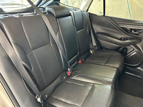 Used 2022 Subaru Outback Limited image 28