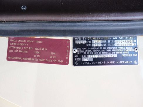 Used 1987 Mercedes-Benz 560 SL image 32