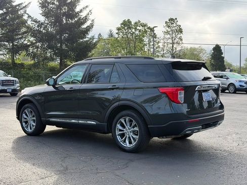Certified 2023 Ford Explorer XLT w/ Equipment Group 202A AWD/4WD image 6