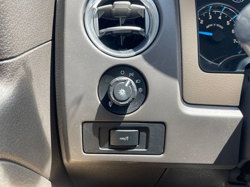 Used 2013 Ford F150 XLT w/ Luxury Equipment Group AWD/4WD image 23
