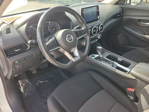 Certified 2022 Nissan Sentra SV FWD image 14