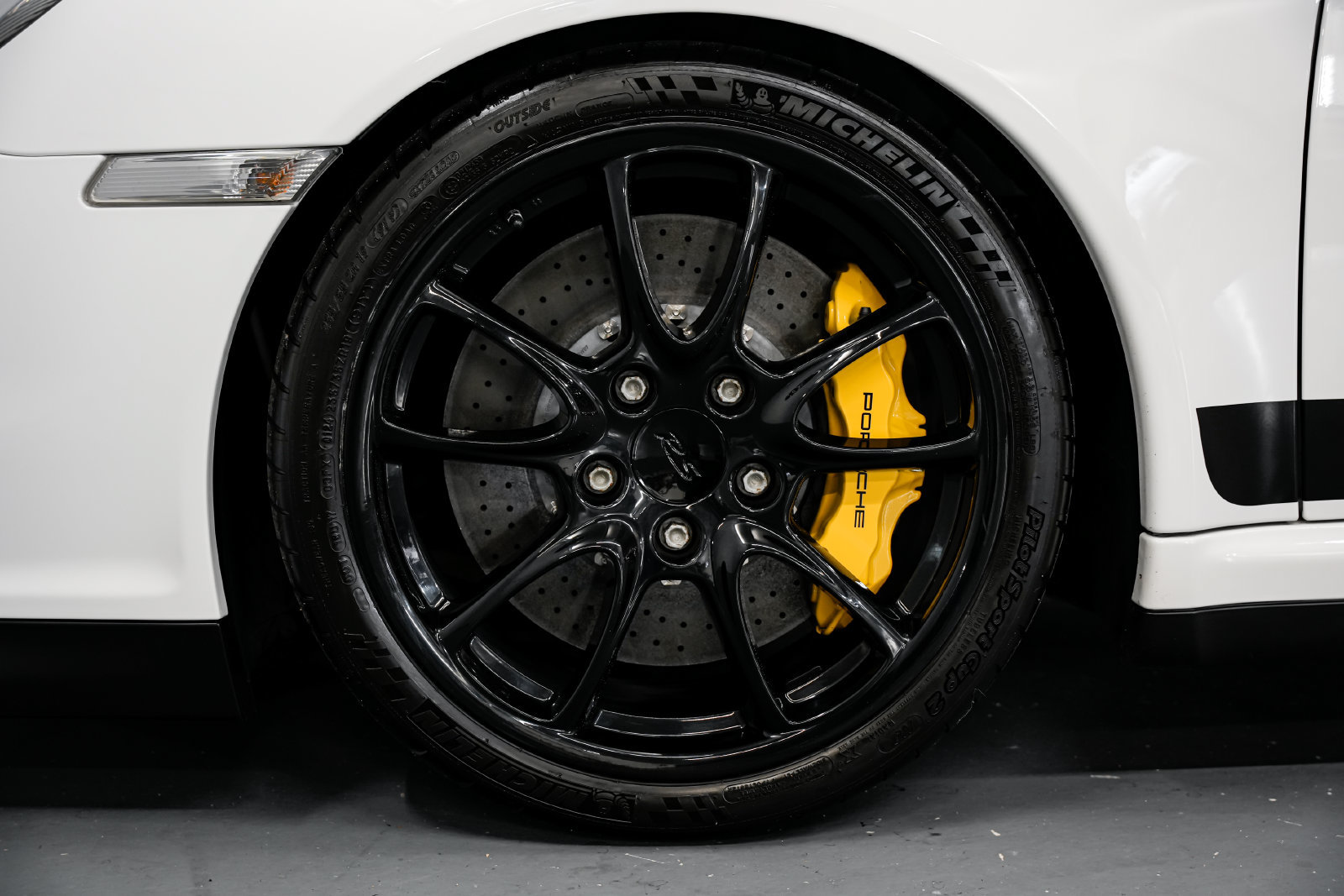 Used 2007 Porsche 911 GT3 RS RWD image 44