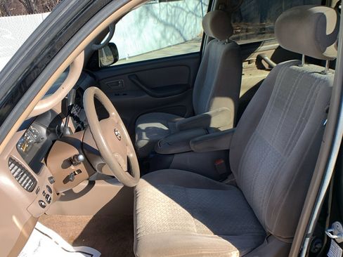 Used 2004 Toyota Tundra SR5 image 10