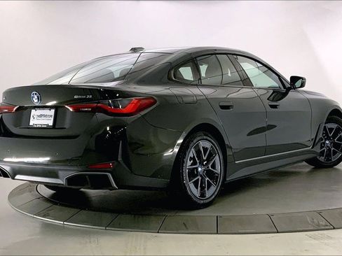 Certified 2023 BMW i4 eDrive35 w/ Premium Package image 12