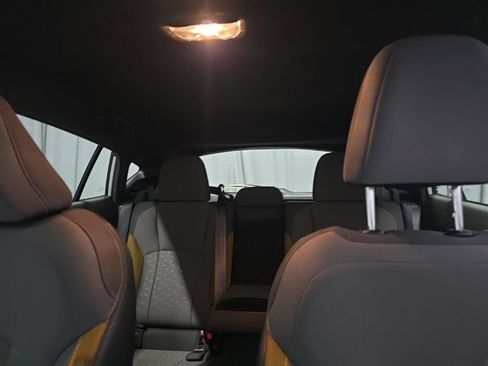 Certified 2024 Subaru Crosstrek 2.5i Sport AWD/4WD image 18