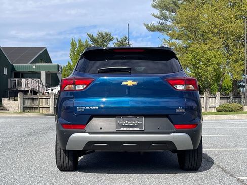 Used 2021 Chevrolet TrailBlazer LT w/ Sun and Liftgate Package image 7