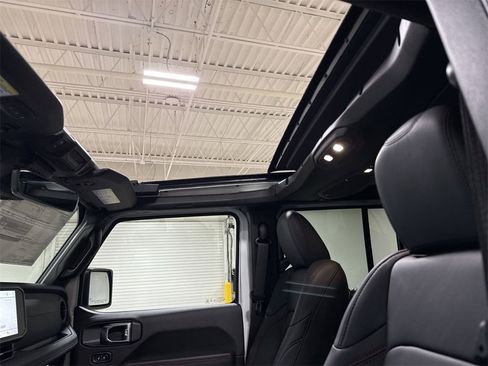 New 2026 Jeep Wrangler Unlimited Rubicon 392 image 6