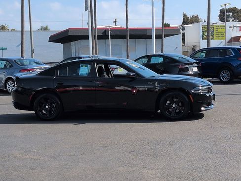 Used 2023 Dodge Charger SXT image 6