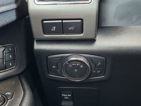 Used 2021 Ford Expedition XLT image 21