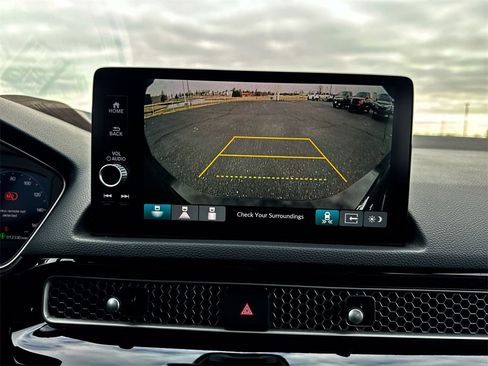 Used 2024 Honda Civic Touring image 17