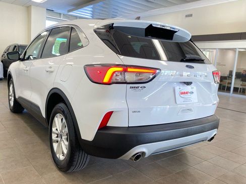 Used 2020 Ford Escape SE AWD/4WD image 5