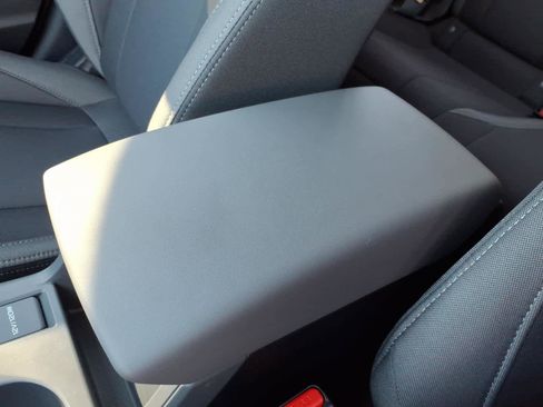 New 2026 Subaru Crosstrek 2.0i Premium AWD/4WD image 36