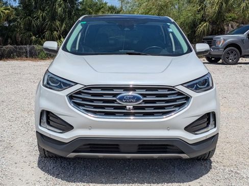 Used 2021 Ford Edge Titanium w/ Equipment Group 301A image 2