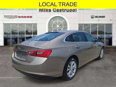 Used 2023 Chevrolet Malibu LT FWD image 4