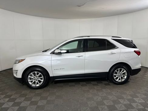 Used 2018 Chevrolet Equinox LT w/ Sun & Infotainment Package image 6