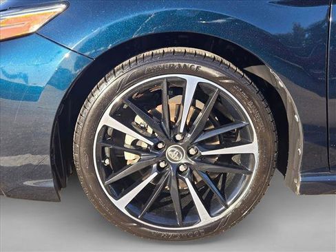 Used 2018 Toyota Camry XSE image 21