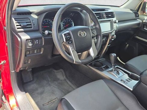 Used 2016 Toyota 4Runner SR5 Premium RWD image 9