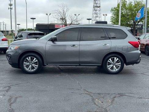 Used 2020 Nissan Pathfinder SV FWD image 8