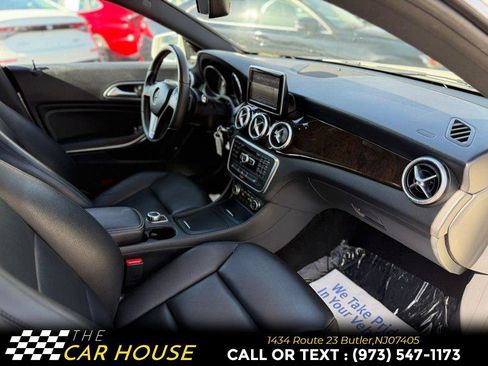 Used 2014 Mercedes-Benz CLA 250 4dr Sdn CLA 250 4MATIC image 24