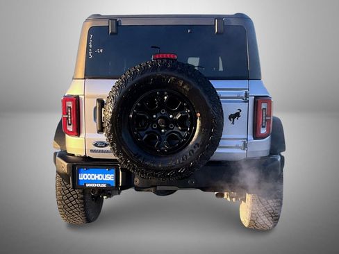 Used 2024 Ford Bronco Wildtrak image 6