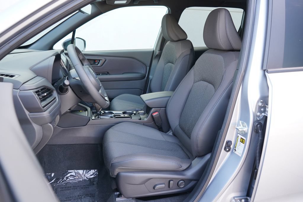 New 2026 Subaru Forester Premium AWD/4WD image 8