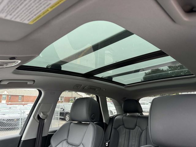 Used 2024 Audi Q5 2.0T Premium Plus AWD/4WD image 25