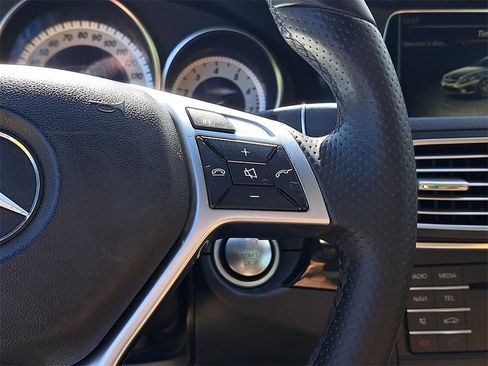 Used 2016 Mercedes-Benz E 400 4MATIC Coupe image 23