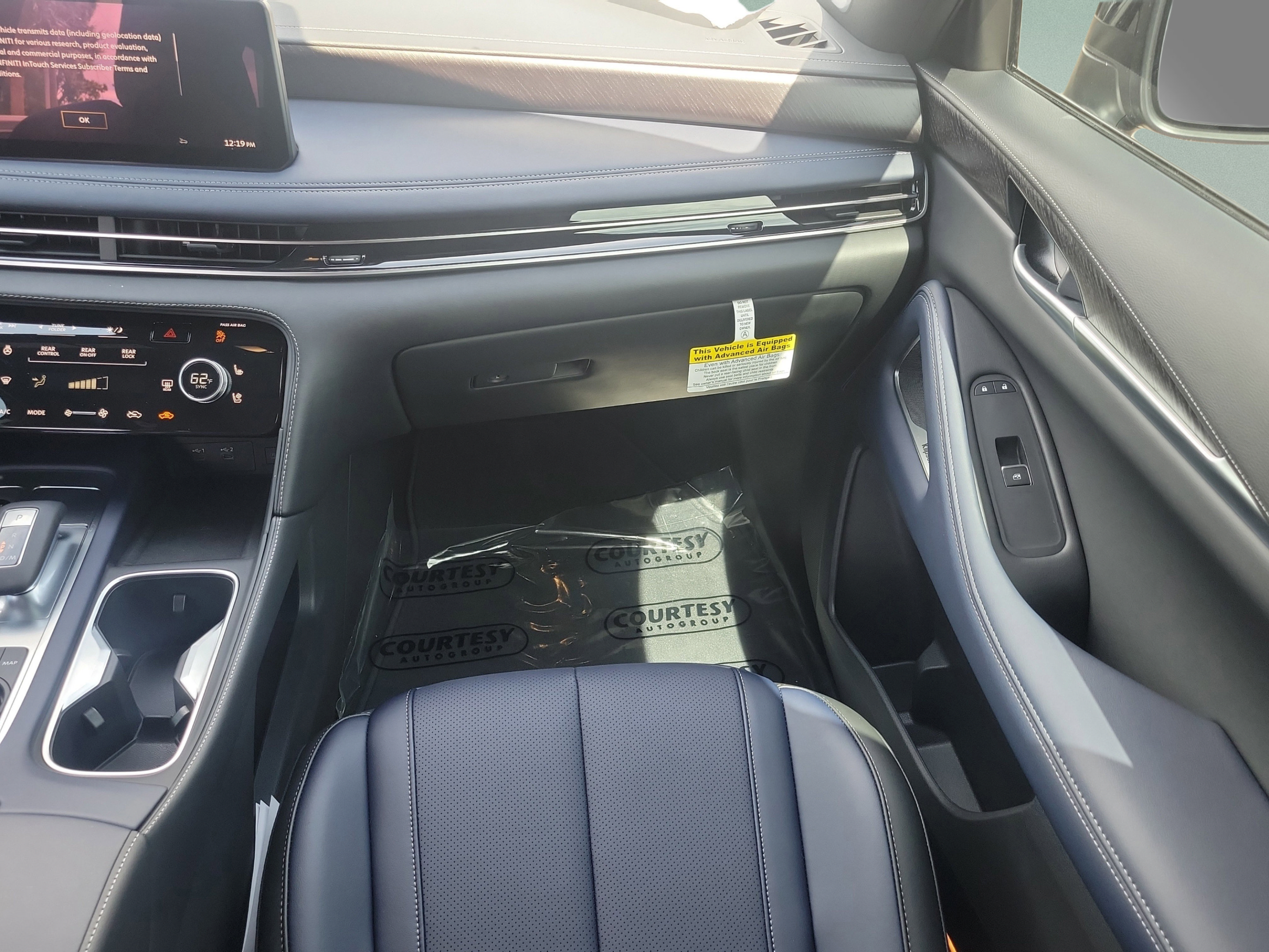 New 2026 INFINITI QX60 Sport w/ Dark Cargo Package AWD/4WD image 17