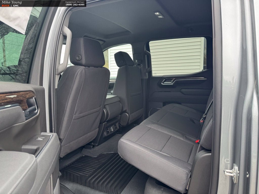 New 2026 GMC Sierra 1500 SLE AWD/4WD image 12