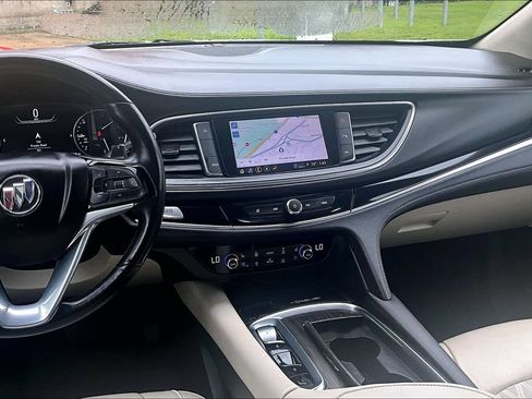 Used 2023 Buick Enclave Avenir w/ Avenir Technology Package FWD image 8