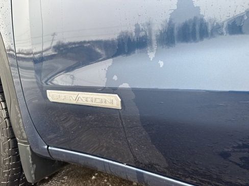 Used 2021 GMC Sierra 1500 Elevation w/ Preferred Package image 3