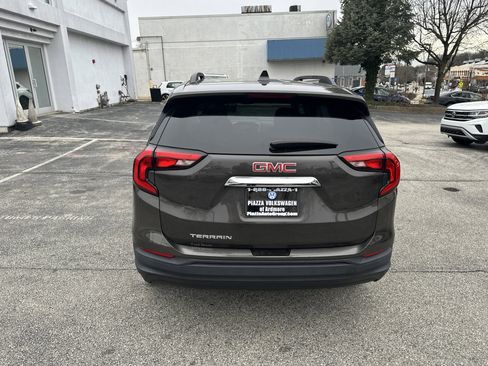 Used 2020 GMC Terrain SLE w/ Driver Convenience Package image 7