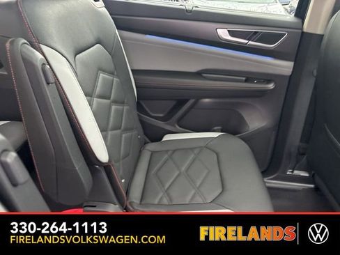 New 2026 Volkswagen Atlas Peak Edition image 38