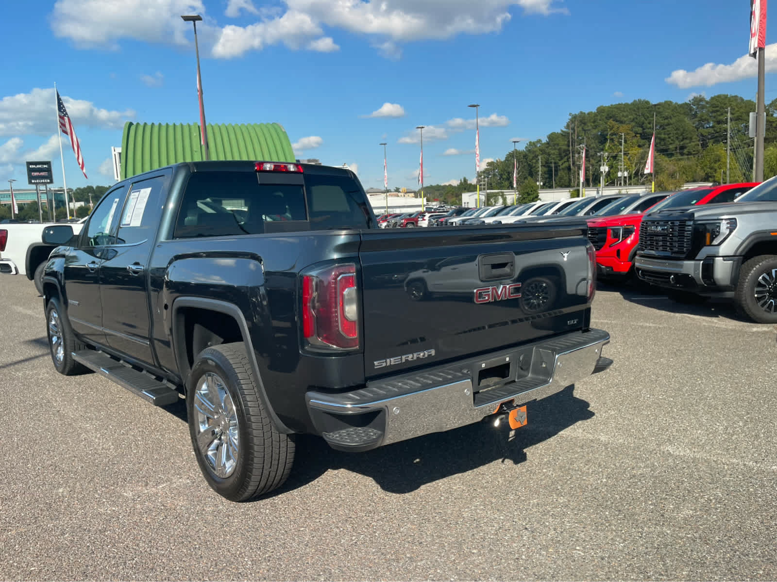 Used 2018 GMC Sierra 1500 SLT AWD/4WD image 7
